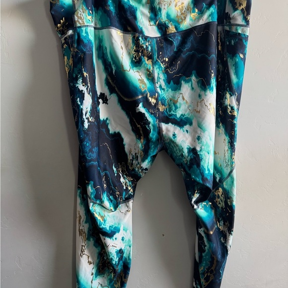 Old Navy Artistic Blue and Gold Leggings - Picture 8 of 9
